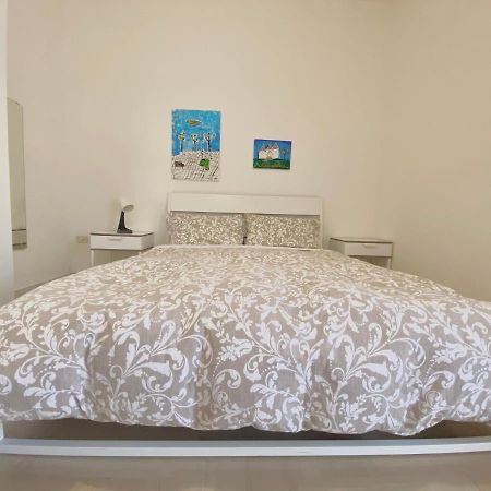 Guest House Service - Express Airport Apartment 모두가노 외부 사진