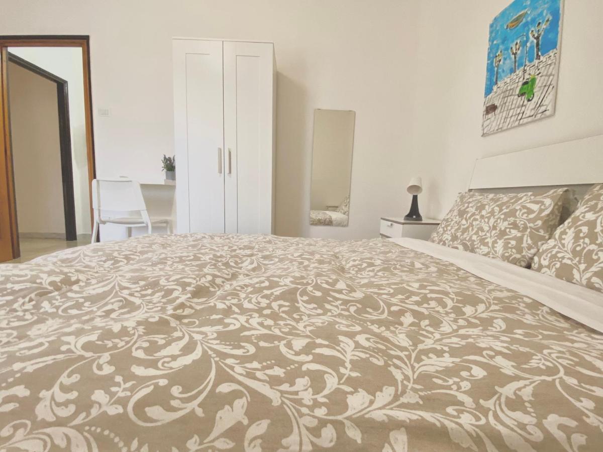 Guest House Service - Express Airport Apartment 모두가노 외부 사진
